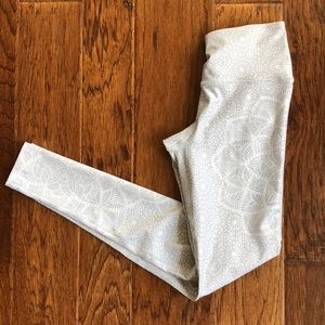 Inner Fire White Lotus Legging